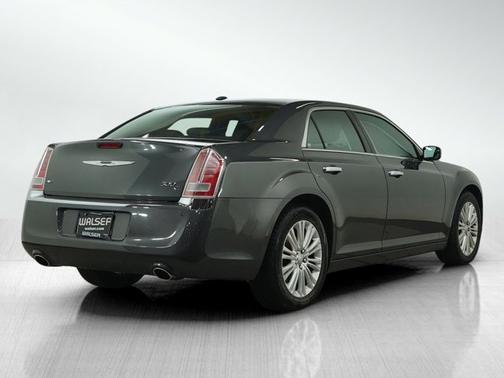 2014 Chrysler 300 300C
