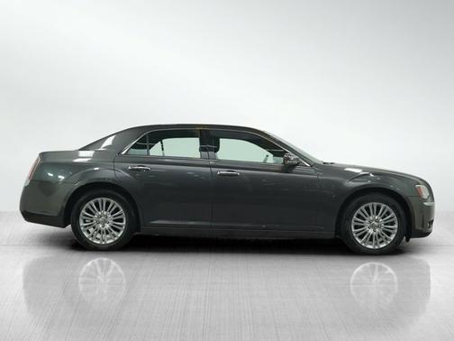 2014 Chrysler 300 300C