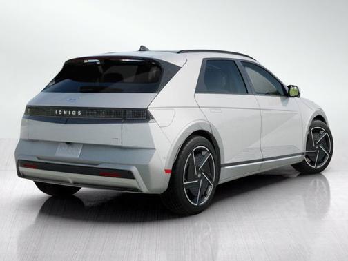 Atlas White 2026 Hyundai IONIQ 5 Limited