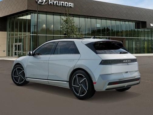 Atlas White 2026 Hyundai IONIQ 5 Limited