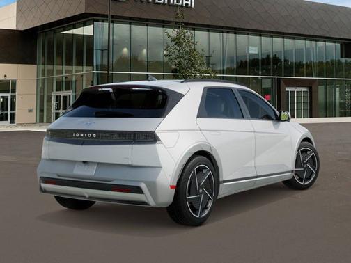 Atlas White 2026 Hyundai IONIQ 5 Limited