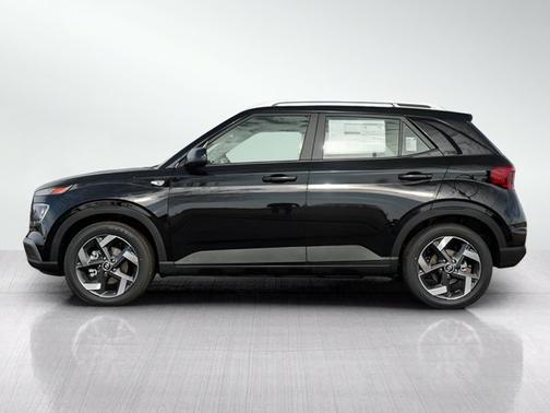 Onyx Black 2026 Hyundai VENUE SEL