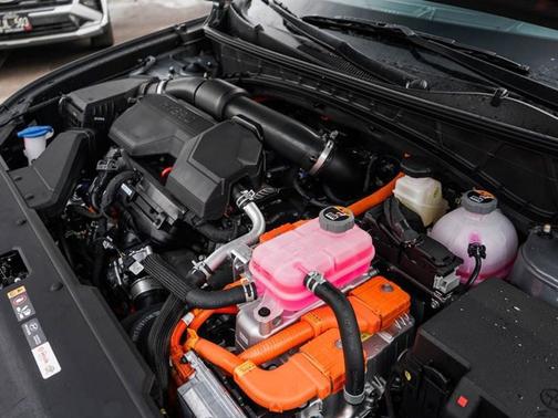 2026 Hyundai TUCSON Hybrid Blue SE