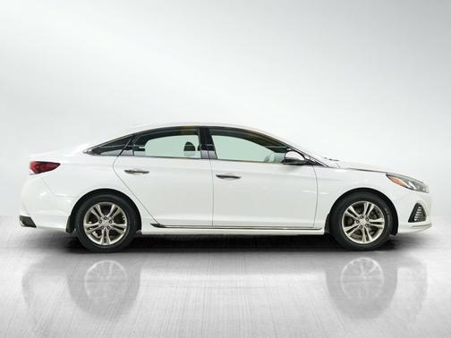 2019 Hyundai SONATA Sport