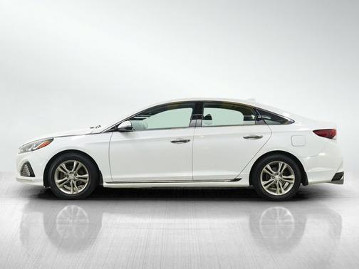 2019 Hyundai SONATA Sport