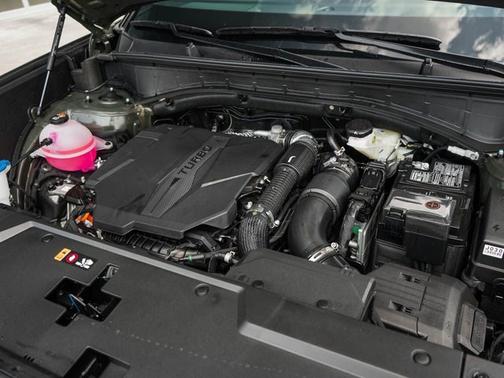 Rockwood Green 2026 Hyundai SANTA FE Limited 7P