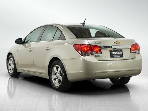 Champagne Silver Metallic 2013 Chevrolet Cruze 1LT