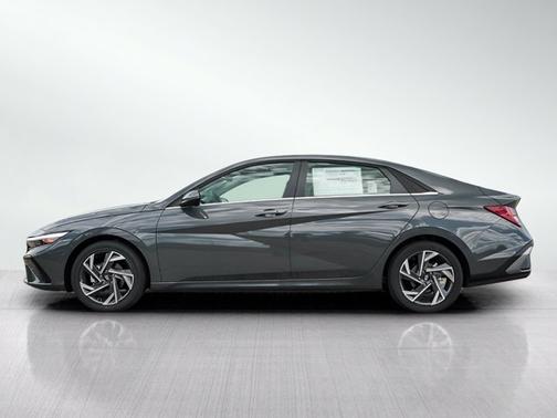 Ecotronic Gray 2026 Hyundai ELANTRA Limited