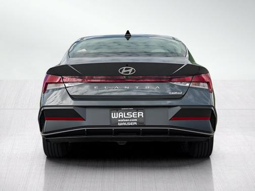 Ecotronic Gray 2026 Hyundai ELANTRA Limited