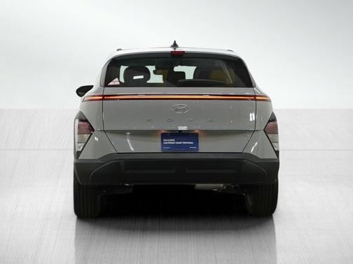 Cyber Gray Metallic 2026 Hyundai KONA SE