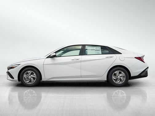 Serenity White 2026 Hyundai ELANTRA SE