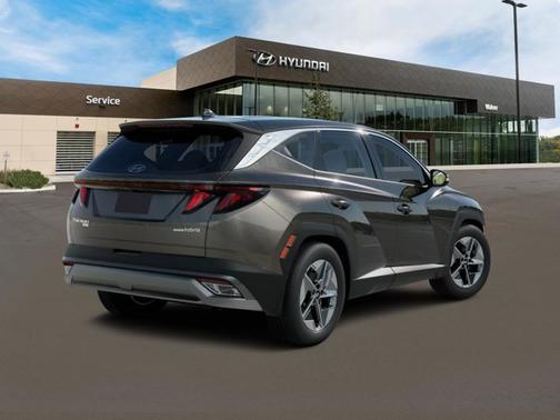 2026 Hyundai TUCSON Hybrid SEL