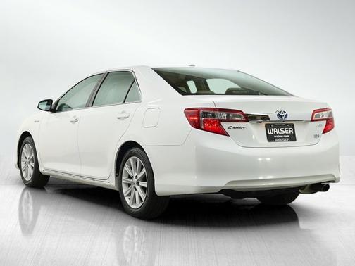 2013 Toyota Camry Hybrid XLE
