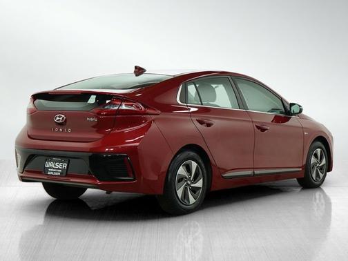 2019 Hyundai IONIQ Hybrid SEL