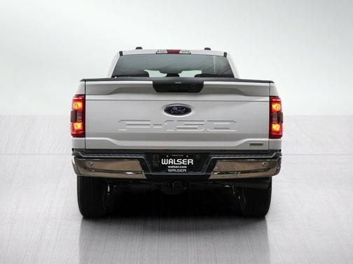 OXFORD WHITE 2022 Ford F-150 XLT
