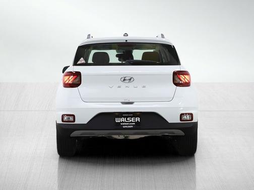 Lunar White 2026 Hyundai VENUE SEL