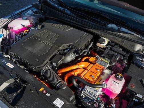 2026 Hyundai ELANTRA HEV SEL Sport