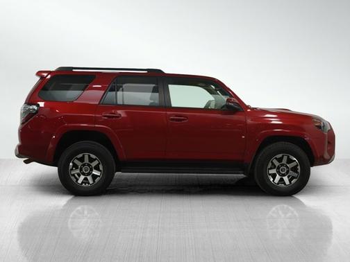2022 Toyota 4Runner TRD Off Road