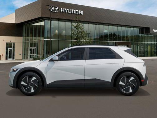 2025 Hyundai IONIQ 5 SEL