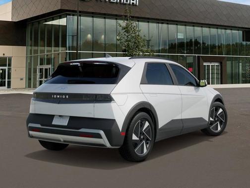 2025 Hyundai IONIQ 5 SEL