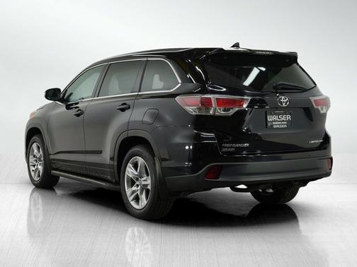2016 Toyota Highlander Limited Platinum