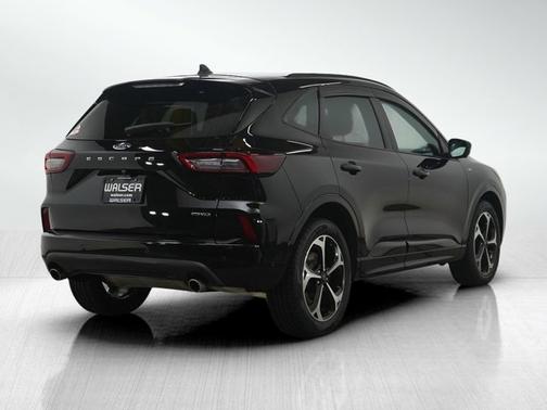 2023 Ford Escape ST-Line Elite