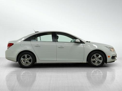 2015 Chevrolet Cruze 1LT