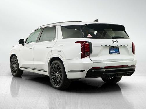 Hyper White 2025 Hyundai PALISADE Calligraphy Night Edition