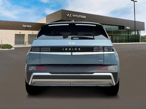 2025 Hyundai IONIQ 5 SE