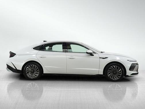 Serenity White 2025 Hyundai SONATA Hybrid Limited