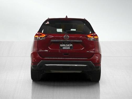 2020 Nissan Rogue SL