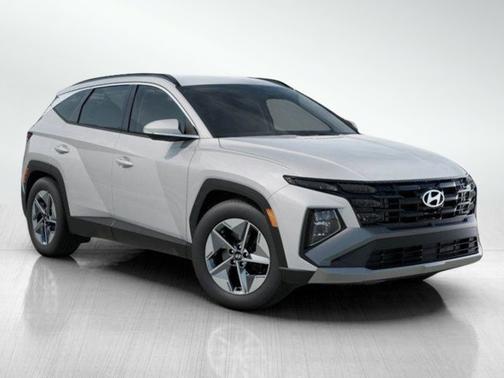 Serenity White Pearl 2026 Hyundai TUCSON SEL Plus
