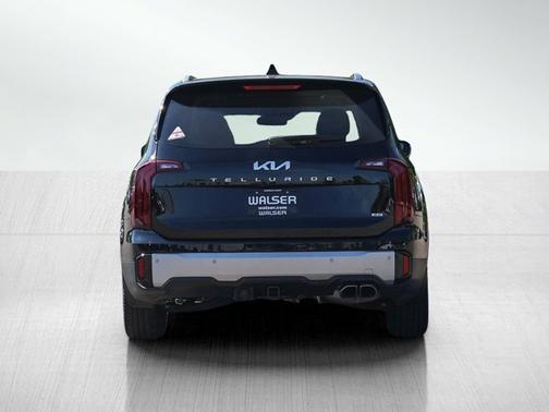 Ebony Black 2024 Kia Telluride S