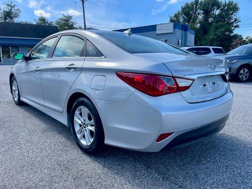 2014 Hyundai SONATA GLS