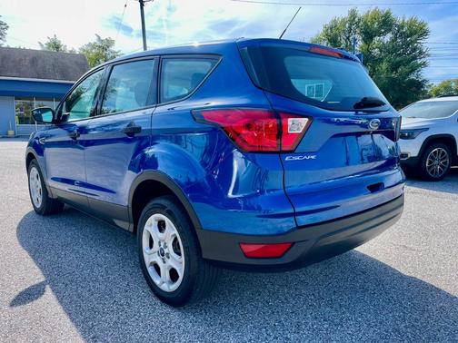 2019 Ford Escape S