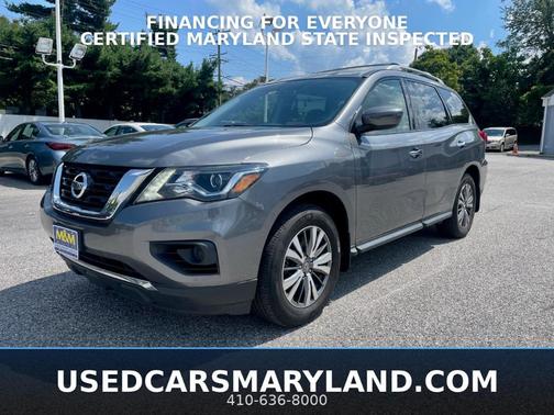 2020 Nissan Pathfinder S