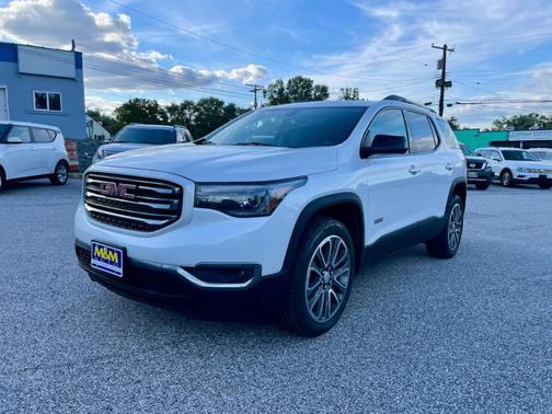2017 GMC Acadia SLT