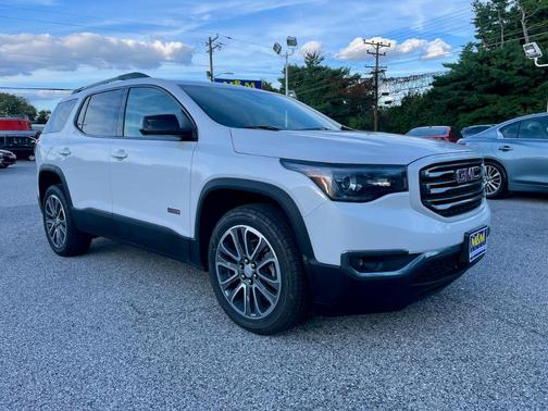 2017 GMC Acadia SLT