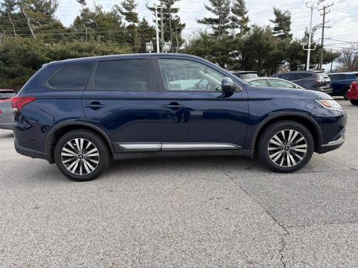 2020 Mitsubishi Outlander SEL