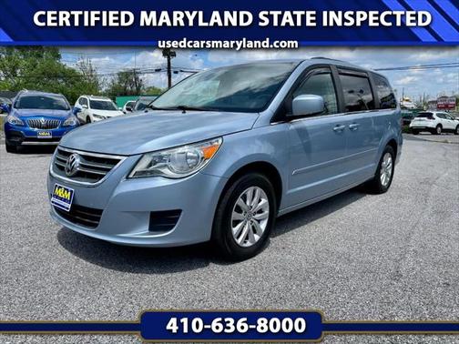 2012 Volkswagen Routan SE