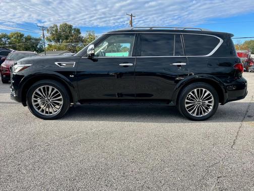 2019 INFINITI QX80 Luxe