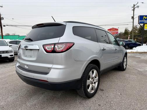 2017 Chevrolet Traverse 1LT