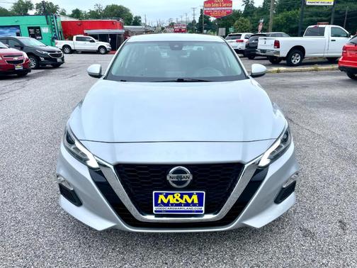 2021 Nissan Altima 2.5 SV