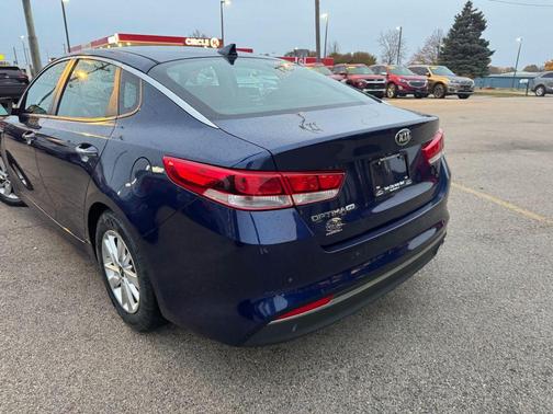 2018 Kia Optima LX