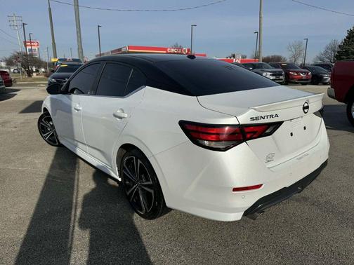2021 Nissan Sentra SR