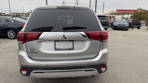 2019 Mitsubishi Outlander ES