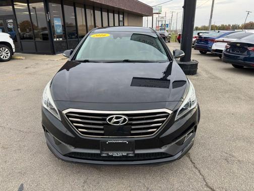 2016 Hyundai SONATA Limited