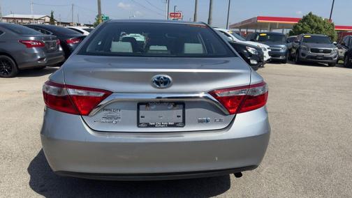2015 Toyota Camry Hybrid
