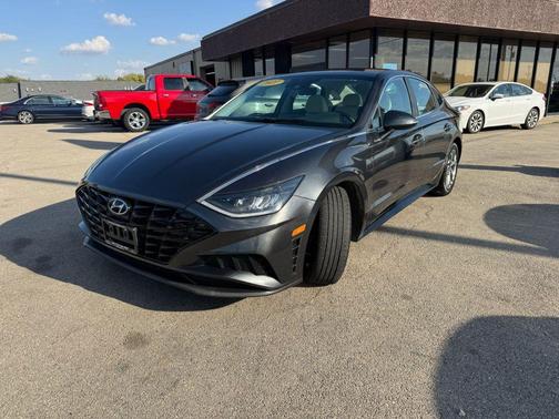 2021 Hyundai SONATA SEL
