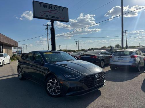 2021 Hyundai SONATA SEL